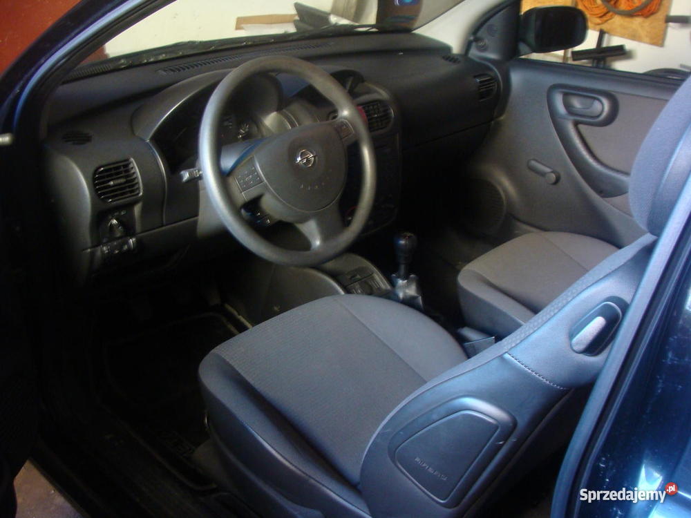 Opel corsa C 10 benzyna 3 drzwi Corsa śląskie Jaworzno sprzedam
