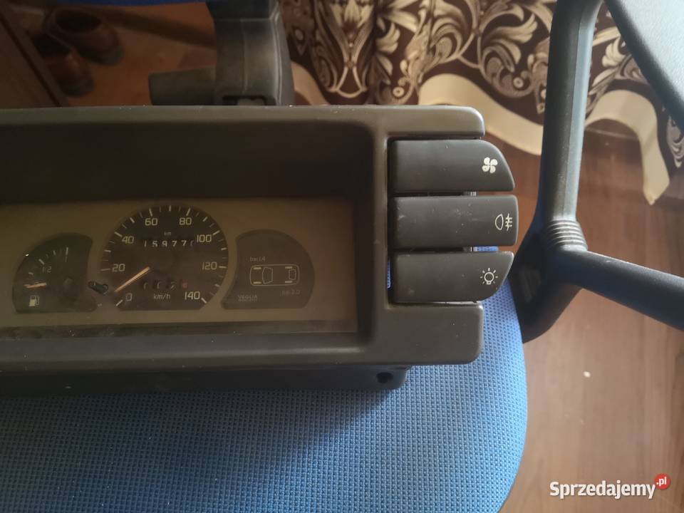 Fiat 126p Liczniki 2 osobowe Skomielna Biała