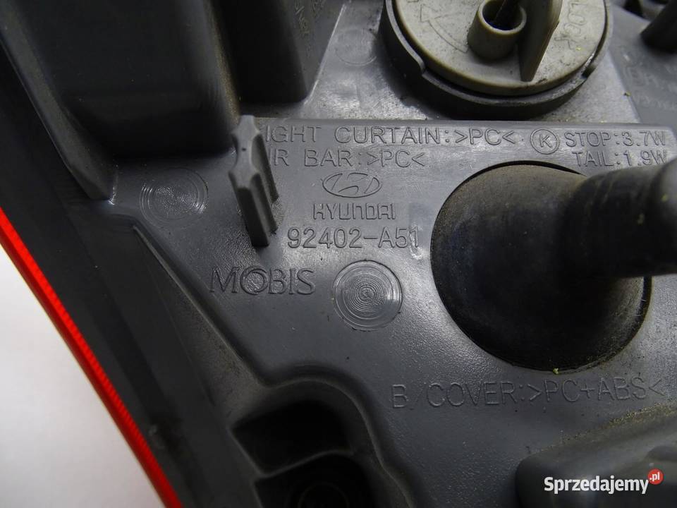 LAMPA PRAWY TYŁ PRAWA TYLNA 92402A50 HYUNDAI I30 osobowe