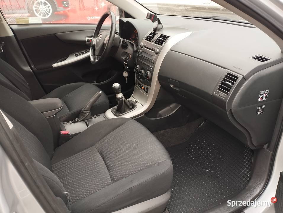 Toyota Corolla 16 benzyna salon Polska Serwis Warszawa