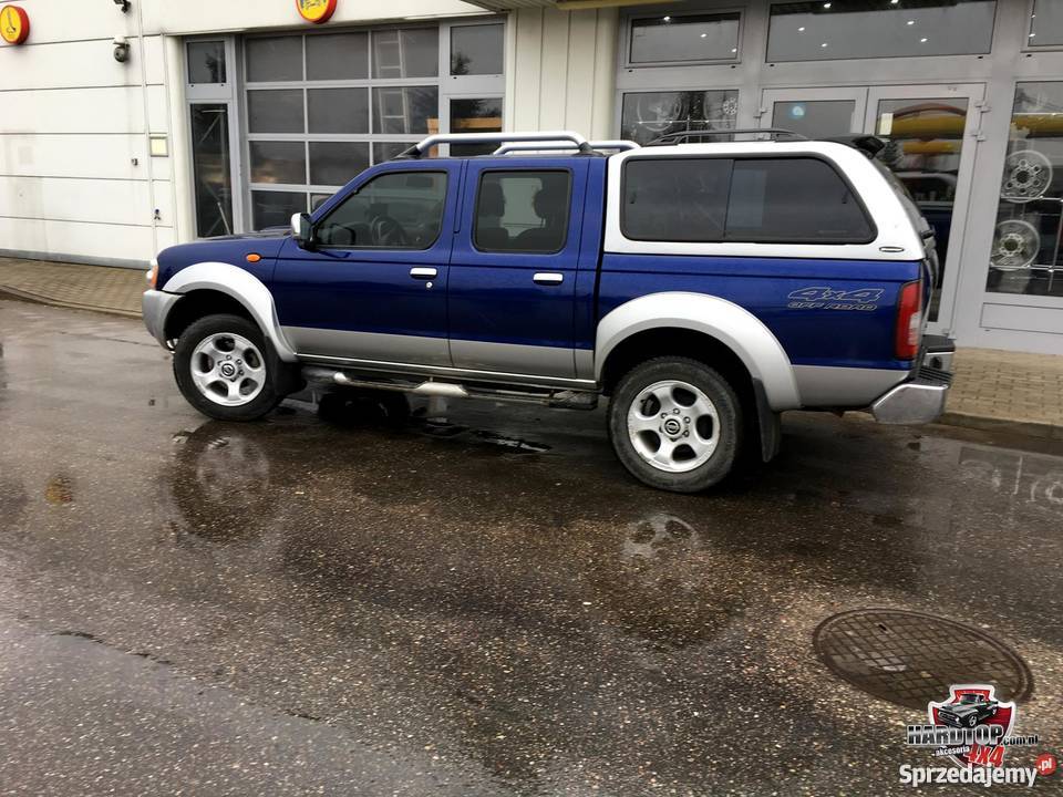 Zabudowa Nissan Navara D22 11 osobowe