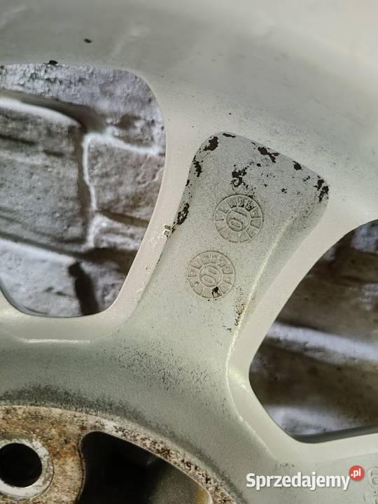 Alufelgi Opel 4 sztuki z oponami 15 5x110 6Jx15 łódzkie Augustynów
