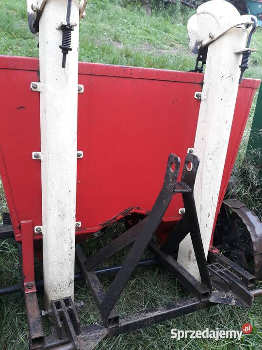 Sadzarka do ziemniaków Akpil nieuszkodzony Bucze sprzedam