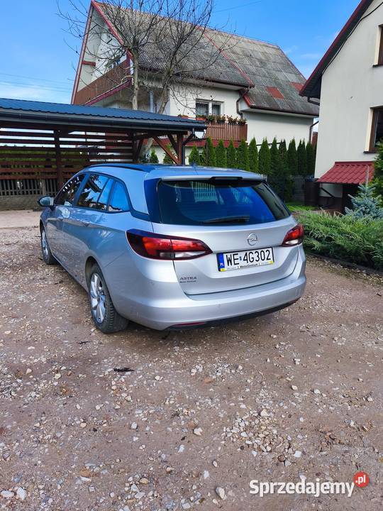 Opel Astra 12 Turbo Sports Tourer manualna Astra Motoryzacja