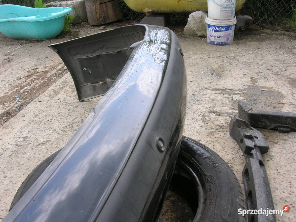Sprzedam zderzak tył SAAB 95 2000 sedan Zamość