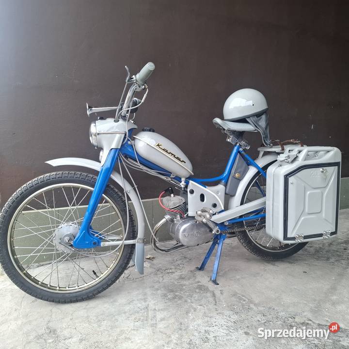 Motorower KOMAR odrestaurowany