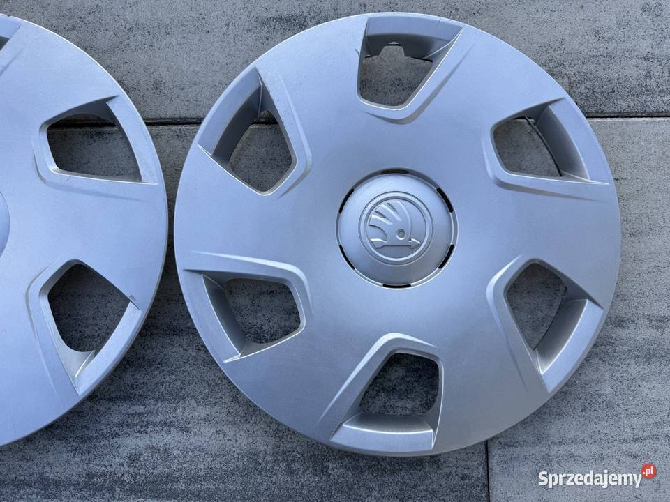 KOŁPAK ORYGINALNY SKODA RAPID FABIA 15 wielkopolskie