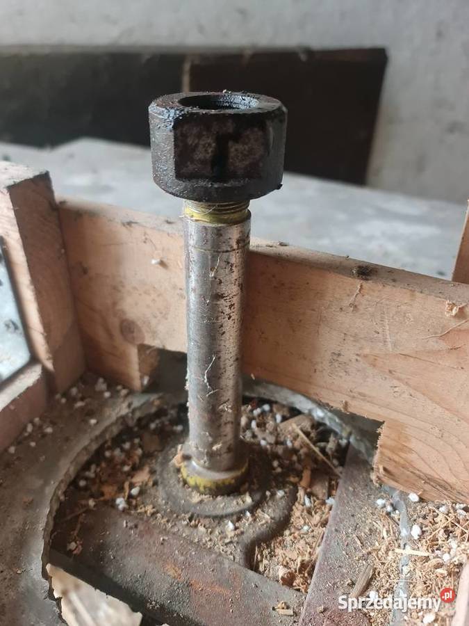 Frezarka górnowrzecionowa 400v Rogowo