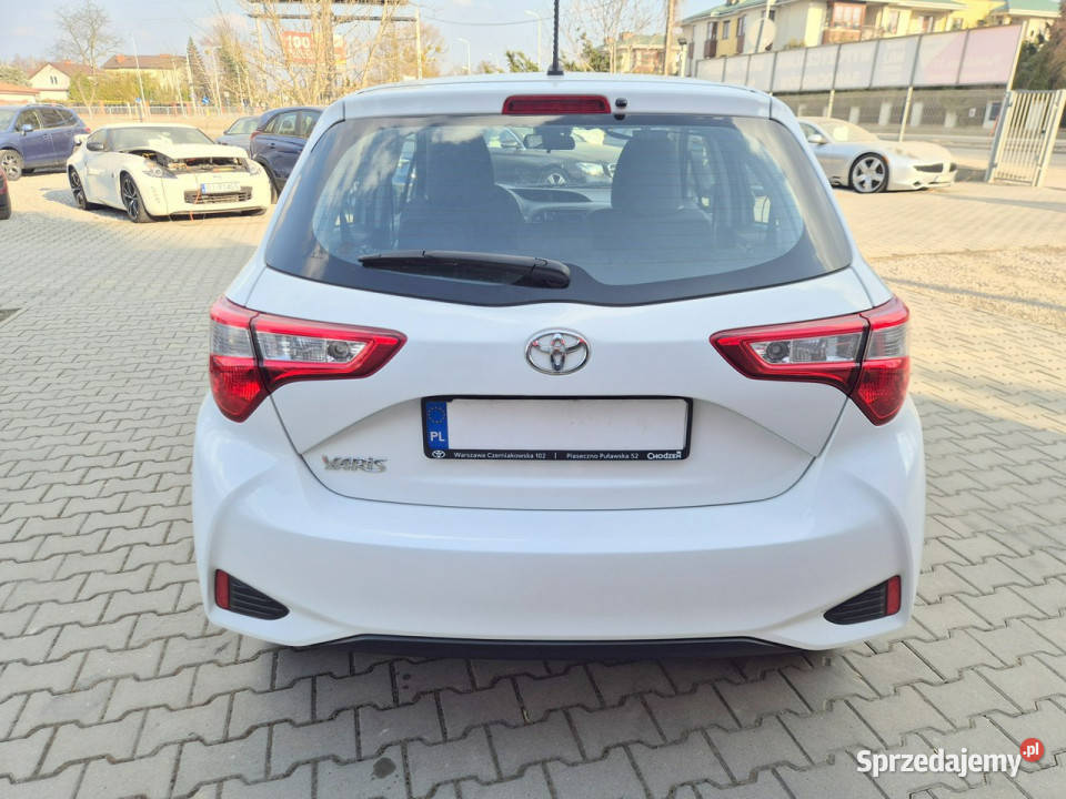 Toyota Yaris Salon Polska Bezwypadkowy Faktura Konstancin-Jeziorna