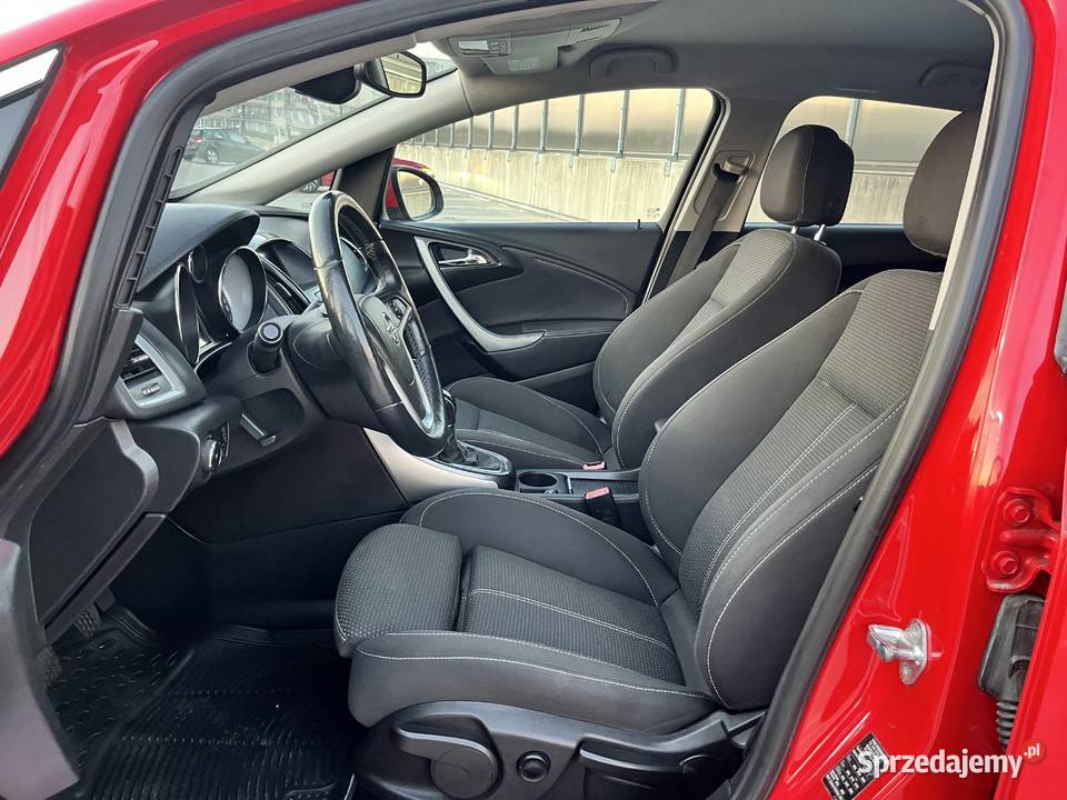 Opel Astra J 17 Diesel 130 koni Xenon Navi Alu