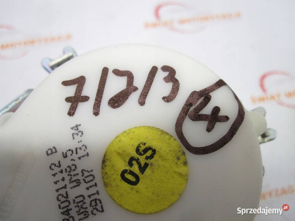 VOLKSWAGEN TIGUAN 5N 08r pas bezpieczeństwa lewy Kielce