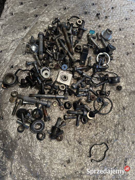 Yamaha Honda Kawasaki Suzuki śruby nakrętki B677 Poznań sprzedam