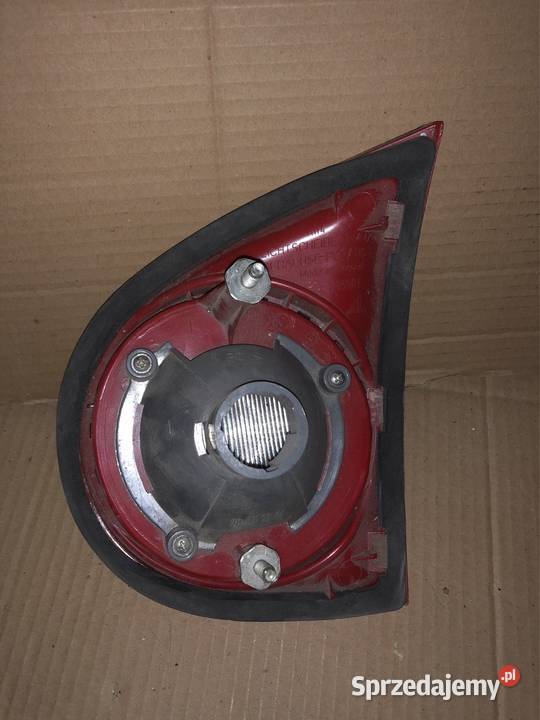 1K6945093F VOLKSWAGEN GOLF V LAMPA TYLNA W KLAPĘ Lampy tylne Kozy sprzedam