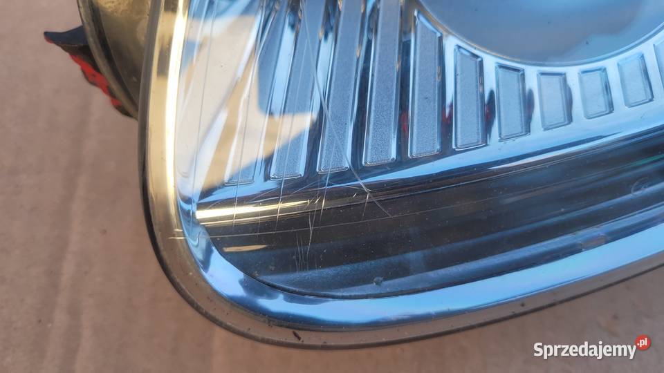 VW GOLF V 5 LEWY REFLEKTOR LAMPA LEWA PRZOD 747 osobowe