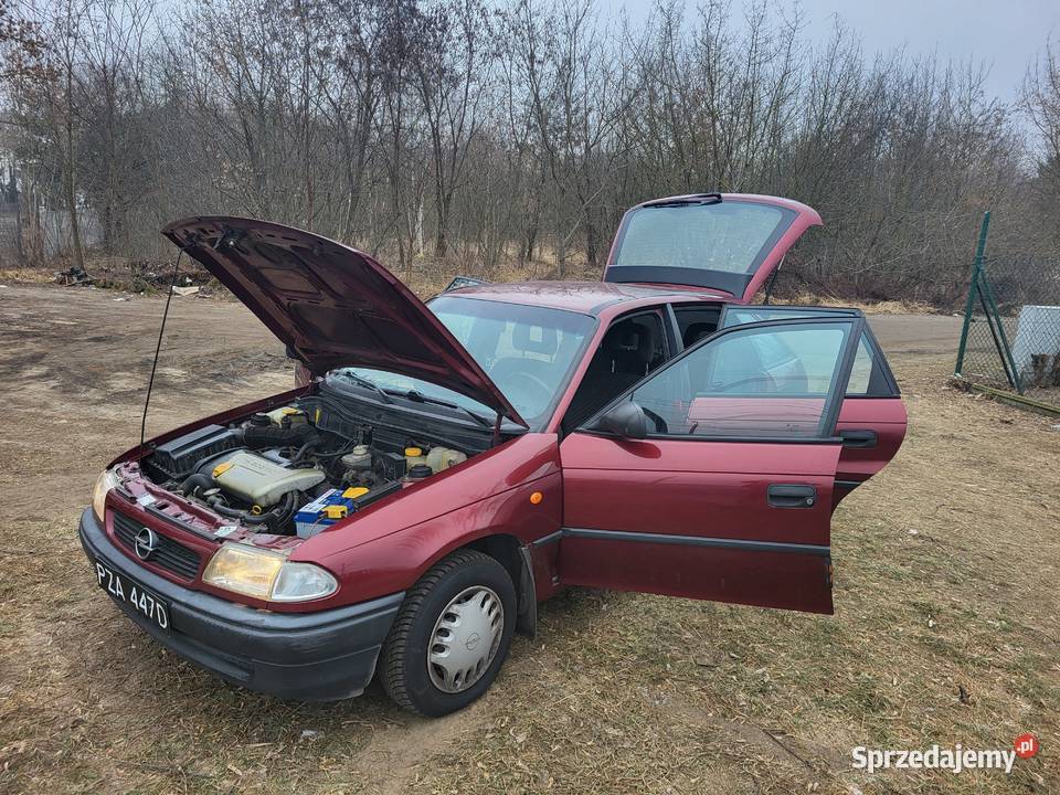 OPEL ASTRA 14 16V POLSKI SALON PIERWSZY kupiony w polskim salonie