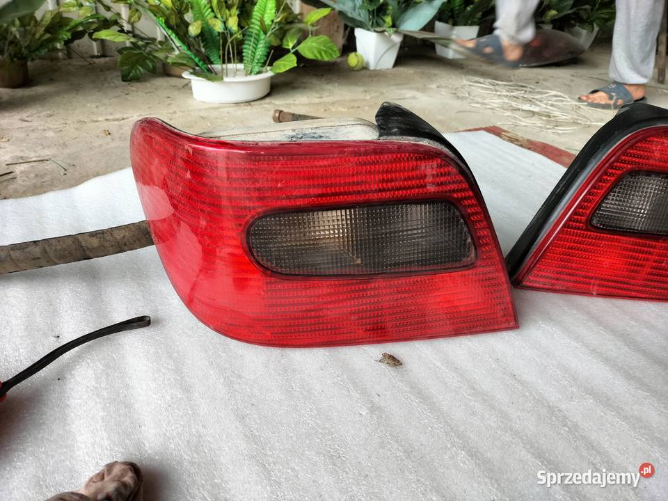Citroen Xsara LAMPA TYŁ LEWA PRAWA PRZÓD osobowe Kamień-Kolonia sprzedam