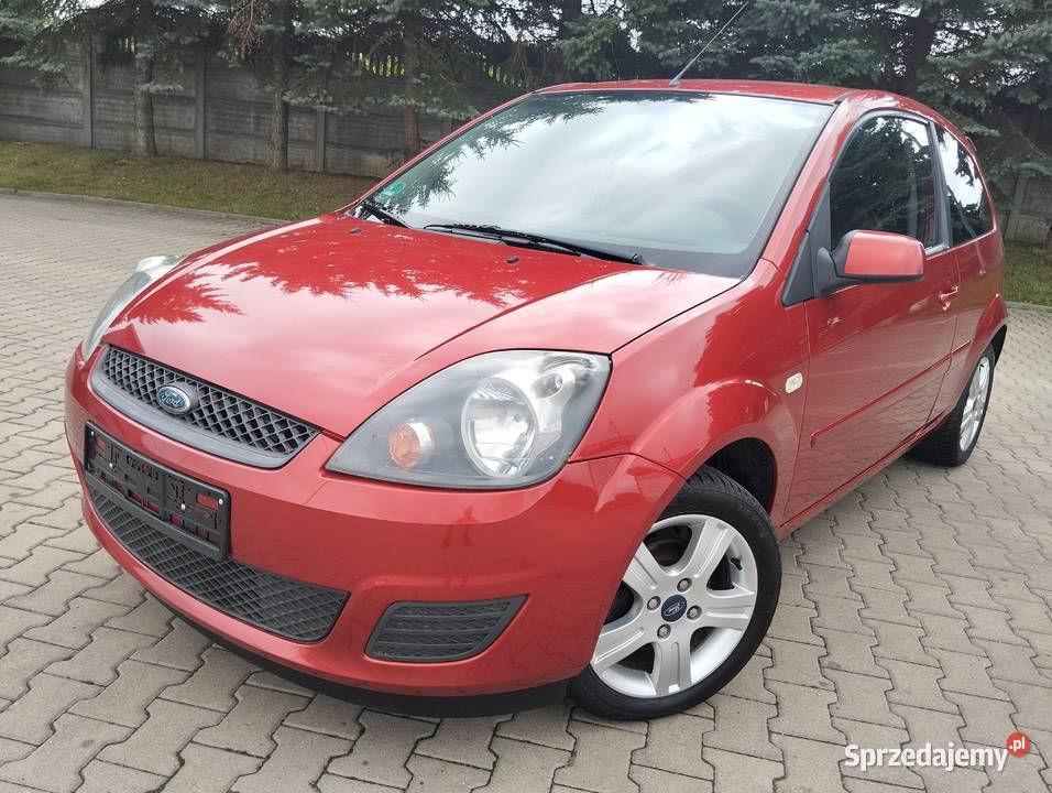 Ford Fiesta 14 benzyna 2007 lift nowe opony 2/3 Jarosław