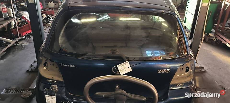 KLAPA TOYOTA YARIS I 8P4 Lipno