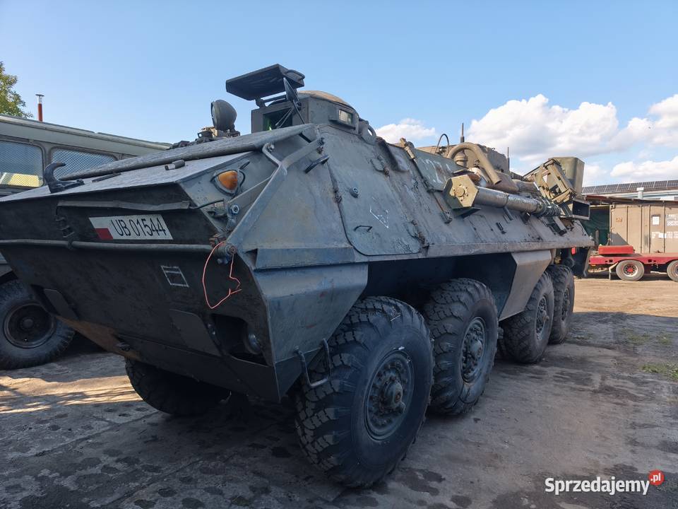 Transporter Opancerzony SKOT R3M 1400kg Ostrowiec Świętokrzyski