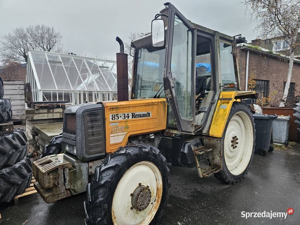 Renault 8534 Tarnawa Mała sprzedam
