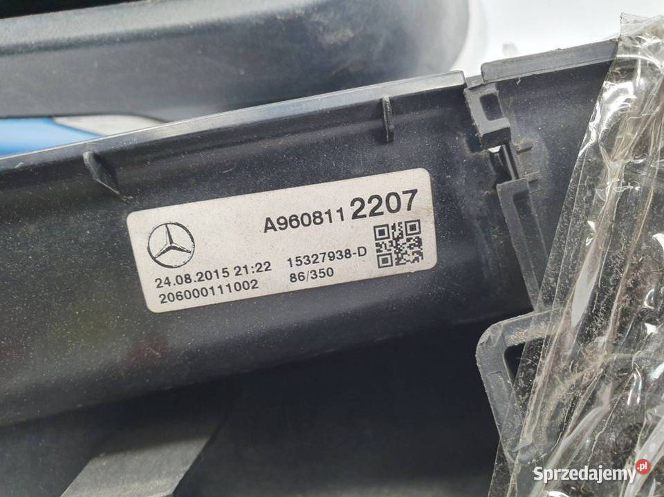 LUSTERKO LEWE MERCEDES ACTROS MP4 A9608112207 osobowe Lipno sprzedam