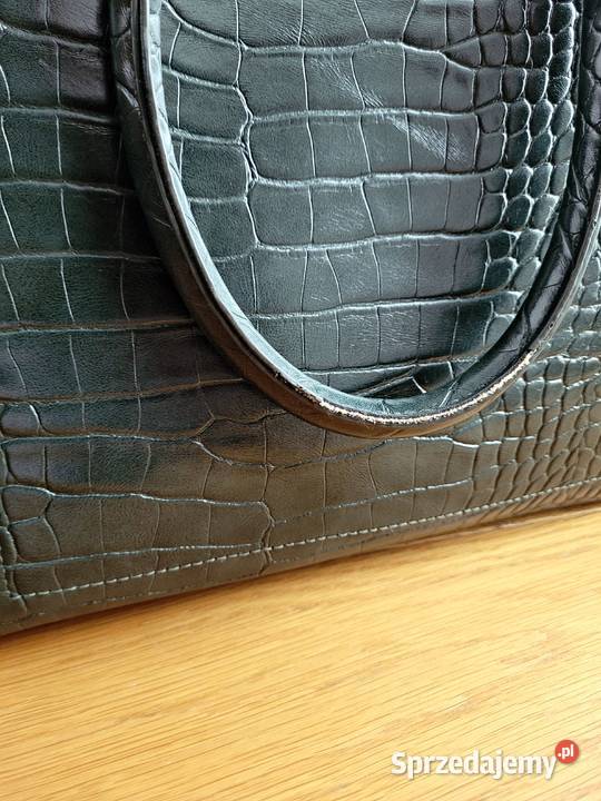 Zielona torebka na ramię okucie w kolorze złotym sprzedam