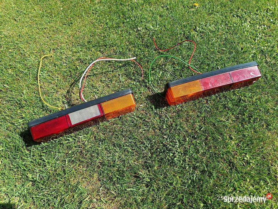 Lampy Lt10 oryg PRL Niewiadów tył kpl Tarnów