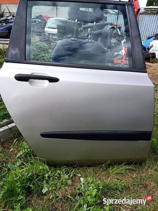 drzwi tylne tył prawe fiat stilo 0107r 5d kolor Szczecin