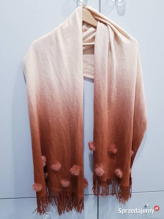 Damski długi szalik z pomponikami Dąbrowa Górnicza sprzedam
