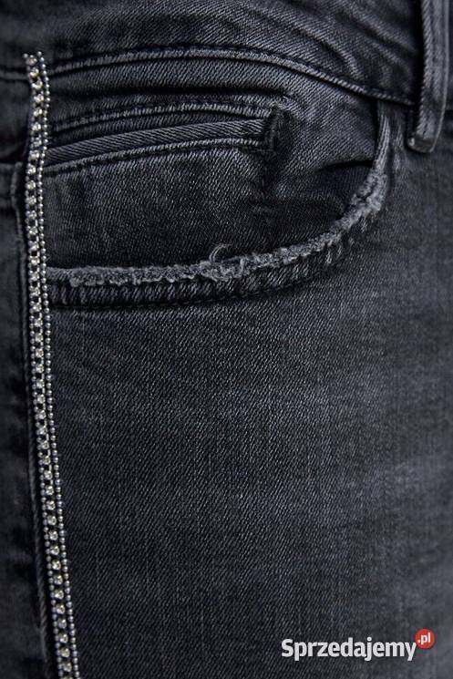 ZARA SPODNIE JEANS JEANSOWE Z OZDOBAMI 36 S Zara Kalisz