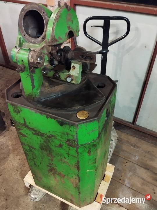 piła wolnoobrotowa ukośośnica BEWO bez silnika Kamocin