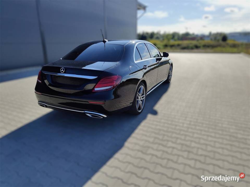 MercedesBenz Klasa E 200D 2017 Sedan Automat 4/5 Klasa E Słupsk