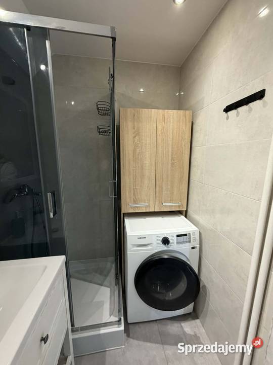 Górna ładna rozkładowa kawalerka z balkonem blok łódzkie