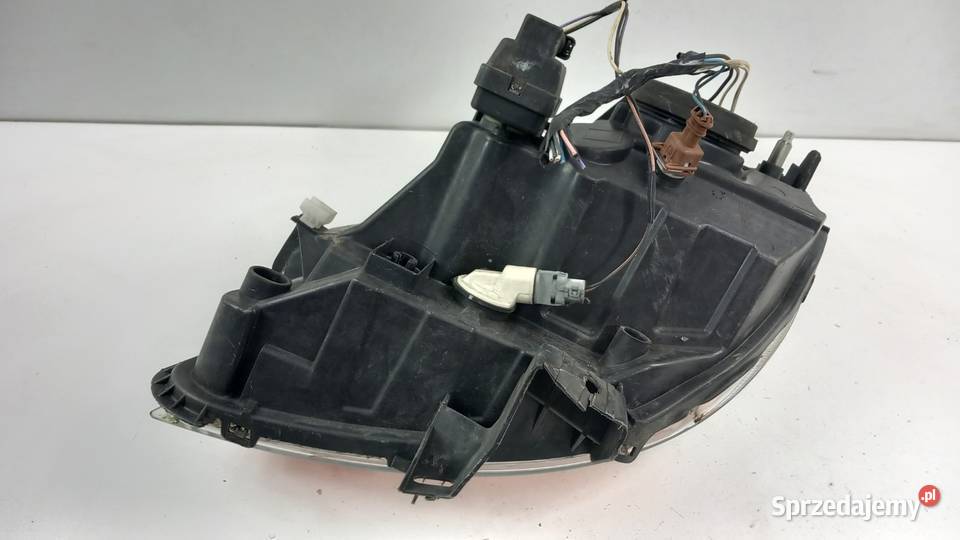 RENAULT KANGO I LIFT LAMPA PRZÓD PRAWA Zbierkowo