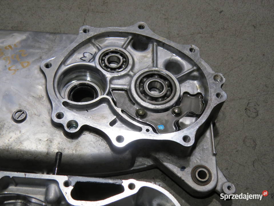 SUZUKI BURGMAN K7 125 150 200 BLOK KORPUS Silniki i osprzęt sprzedam