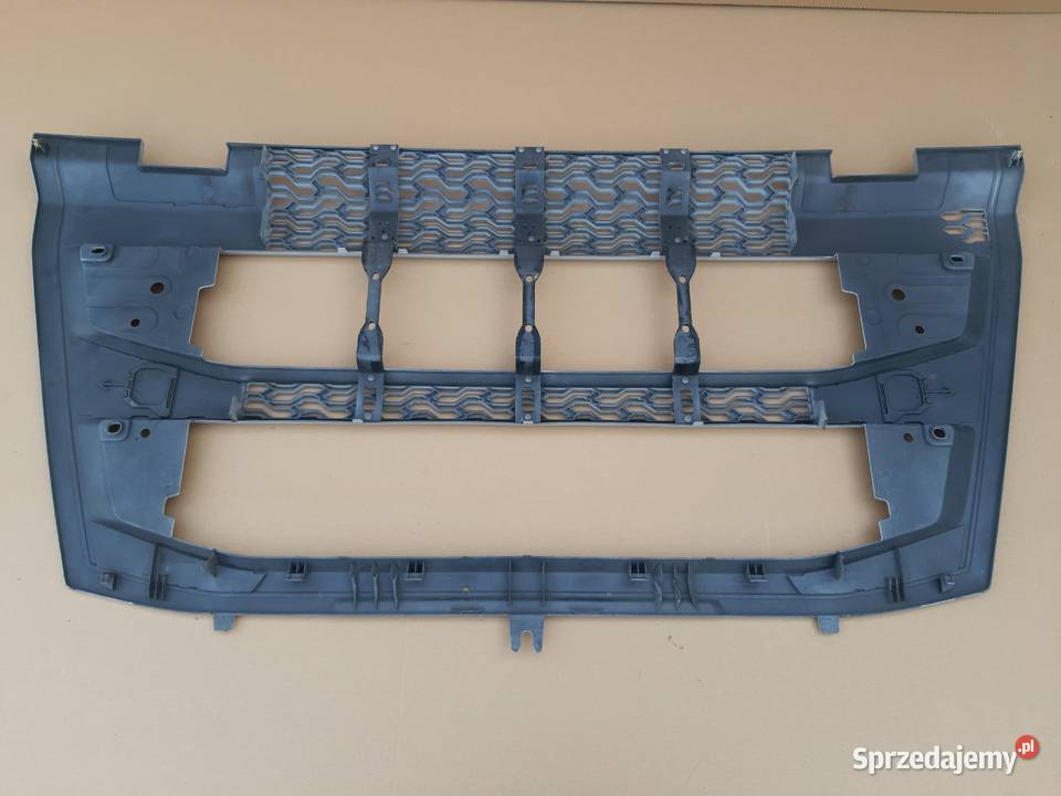 VOLVO FH5 GRILL ATRAPA CHŁODNICY DOLNA 23512110 osobowe Bieleń