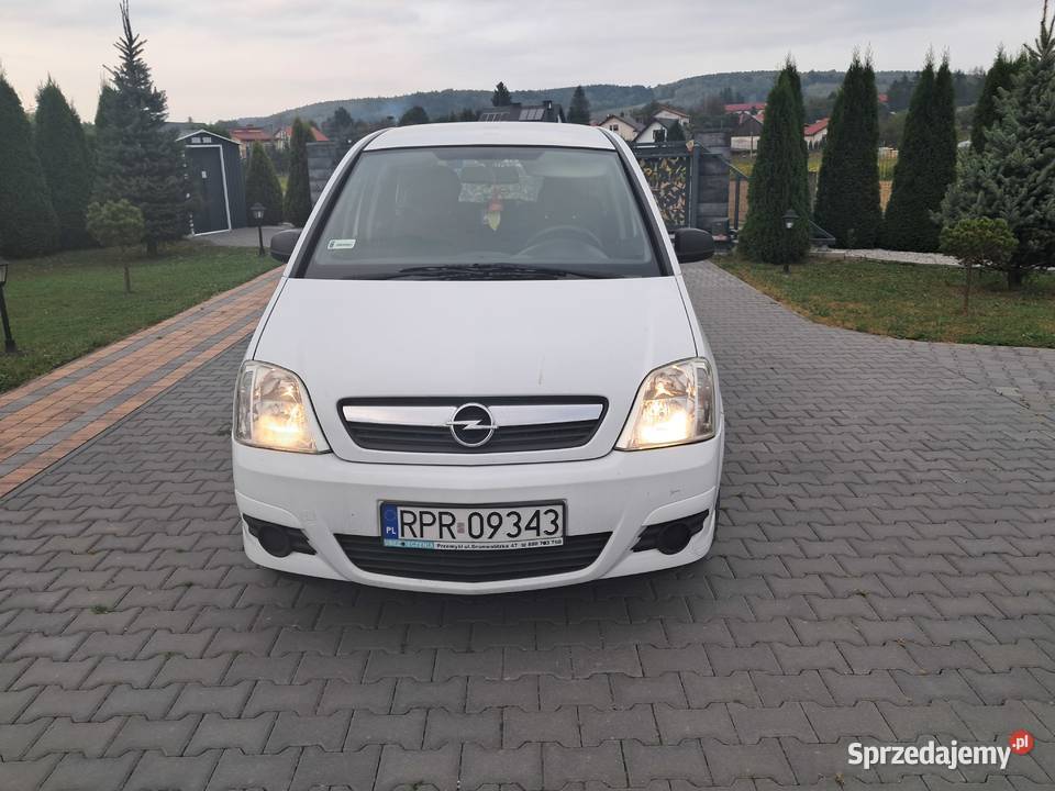 Opel Meriva 14 benzyna 2009r Dubiecko