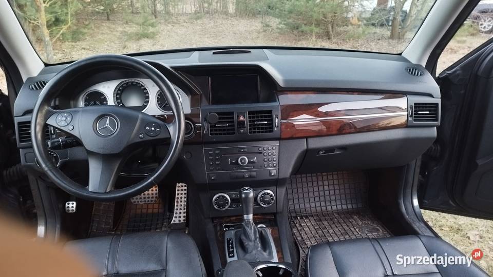 Mercedes GLK 350 2010 Benzynagaz ABS sprzedam