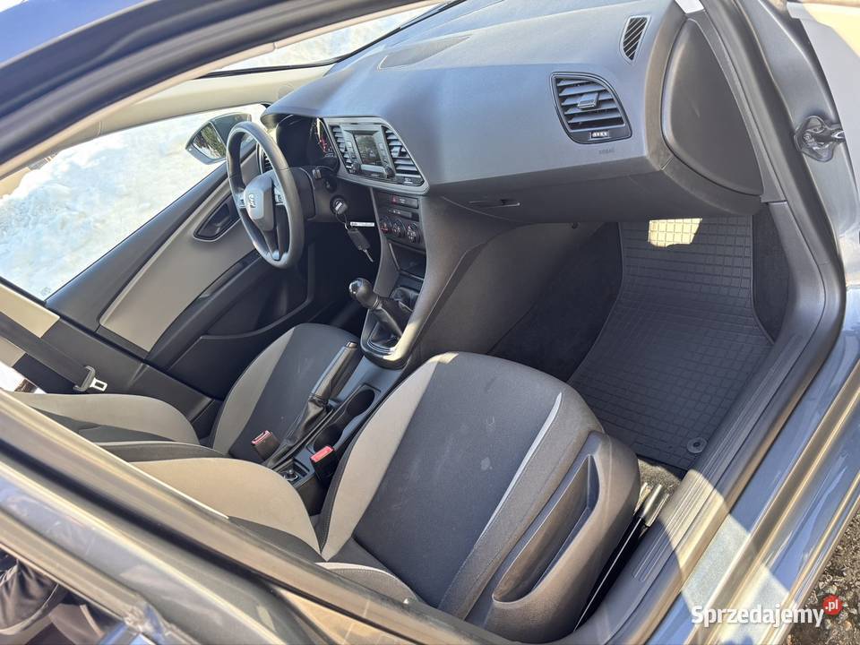 Seat Leon 12 benzyna Pasek 2015 benzyna Nowy Targ