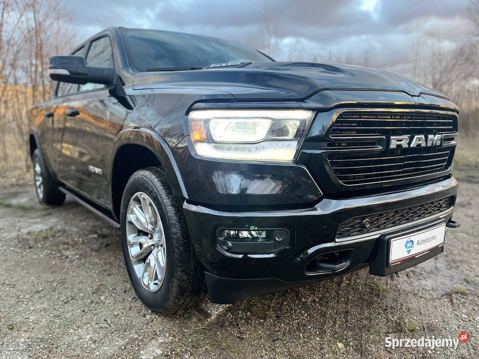 DODGE RAM 1500 LARAME 4X4 wynajem z wykupem w benzyna sprzedam
