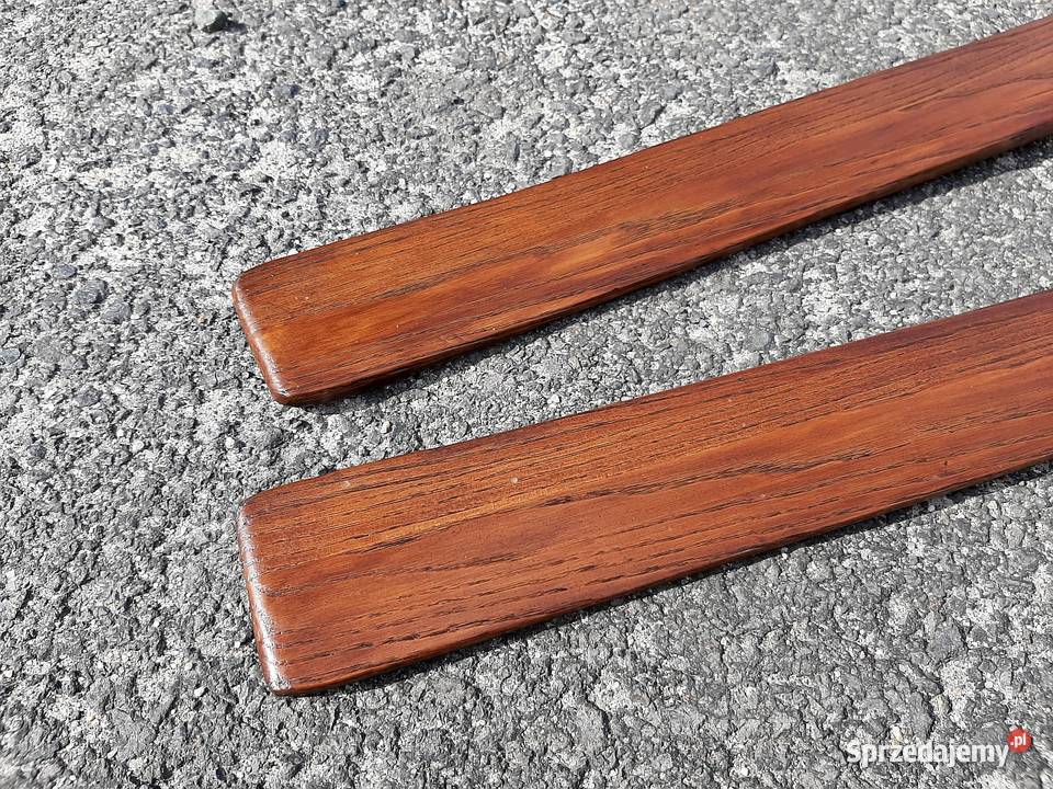 Stare drewniane narty Stratos