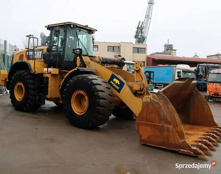 Ladowarka kolowa Caterpillar 972 M XE Rok produkcji 2018 Warszawa