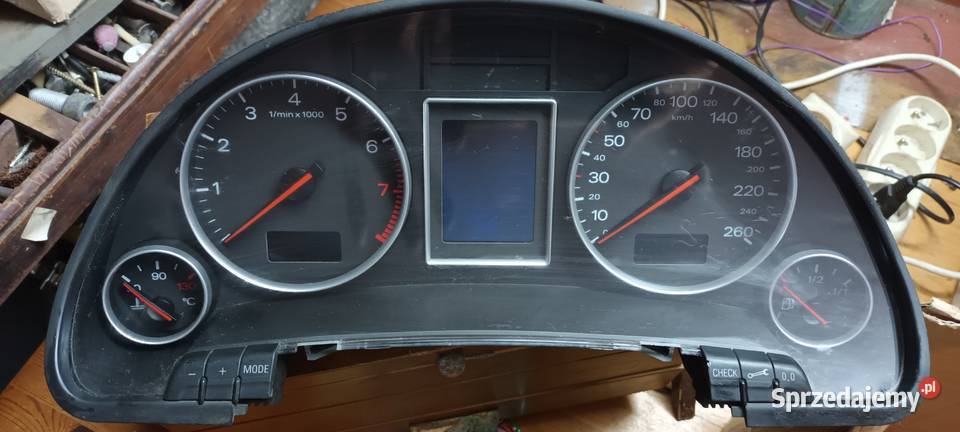 Liczniki zegary audi a4 b6 Kadzidło