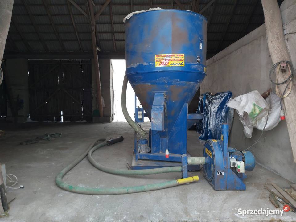 Mieszalnik pasz ze śrutownikiem Dozamech Dobierzyn sprzedam