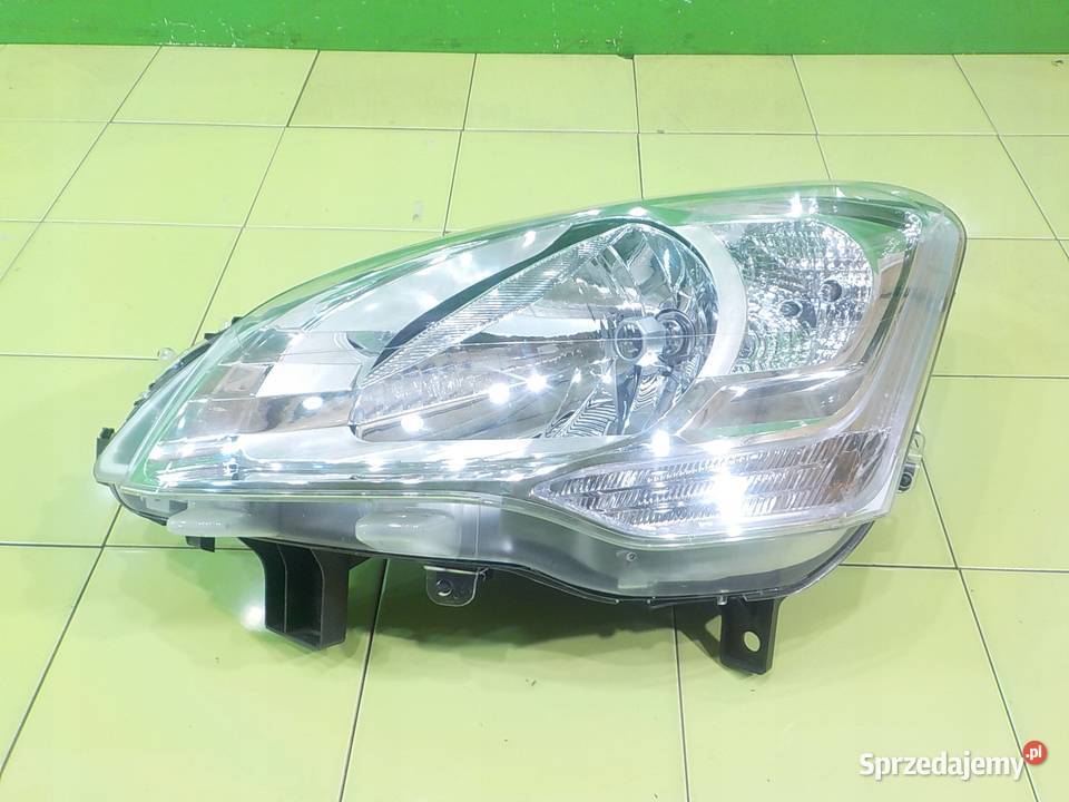 BERLINGO II III 16 HDI 10r lampa lewa przod Suków