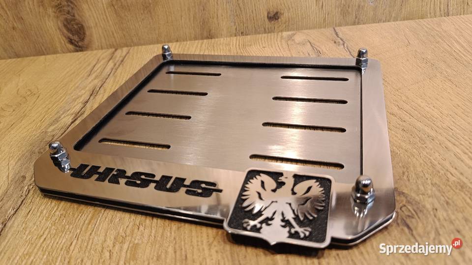 Ramka tablicy rejestracyjnej Ursus 190x150mm sprzedam