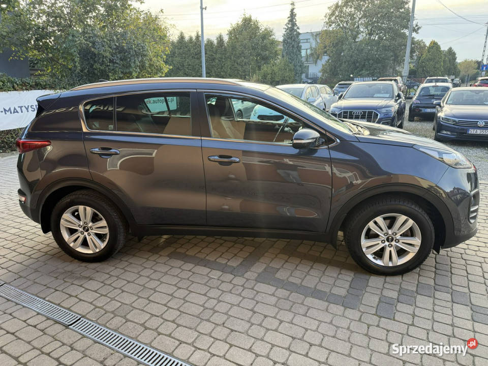 Kia Sportage 16 GDI 132 Klima Kamera Kraj Serwis Rok produkcji 2018 Sportage Orzech sprzedam