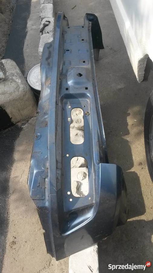 repetaturki blotnik pas tylny mazda 323f czesci sprzedam