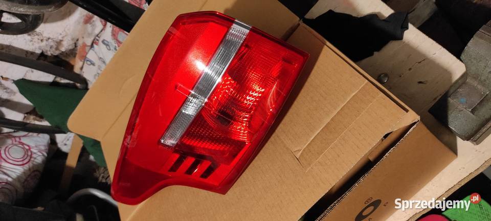 Ford Focus Mk 3 lampa tył lewa bez led łódzkie Łowicz
