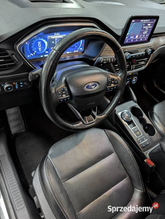 Ford Escape Kuga 2020 AWD Titanium Bogato Trawniki